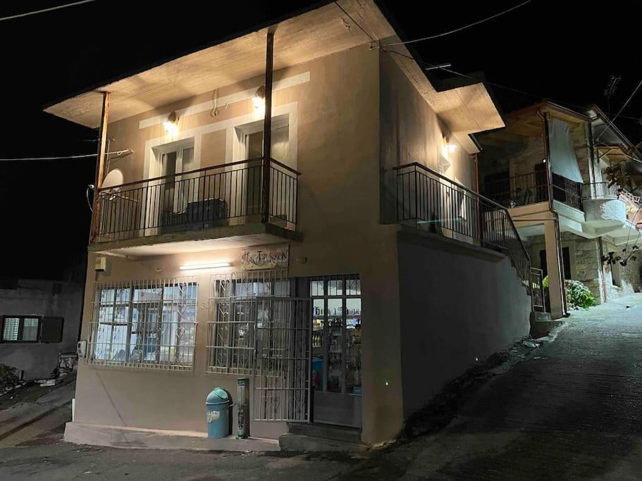 «έλα…δάρα» Holiday home Daras