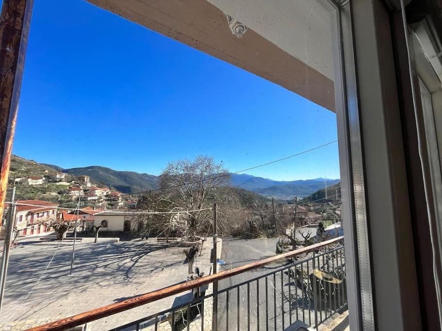 «έλα…δάρα» Holiday home